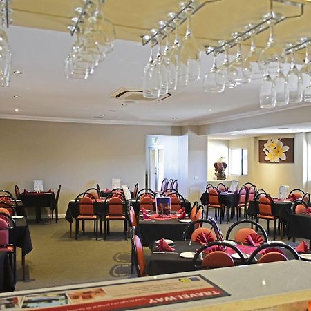 פורט פירי Travelway Motel מראה חיצוני תמונה